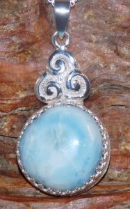 Larimar Round Pendant in Sterling Silver with Triskele Knot